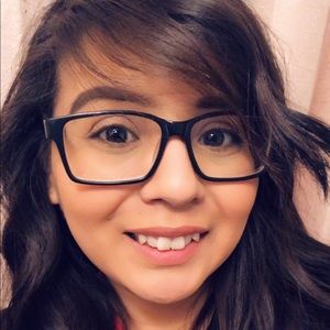 Meet your Posher, Ramona